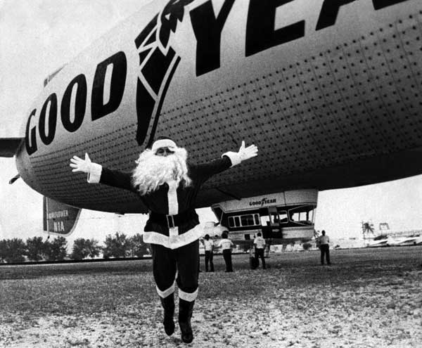 santa in front of blimp