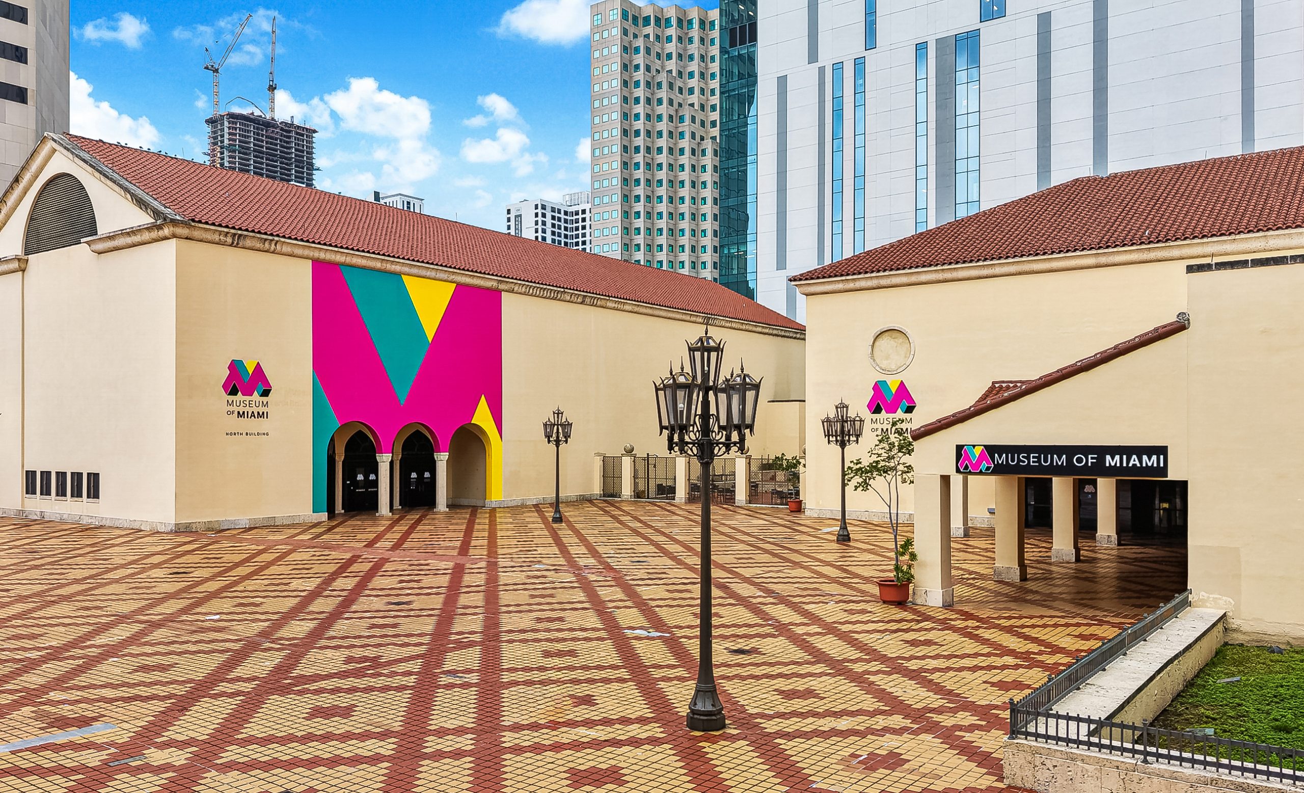 Museum entrances, Plaza view.